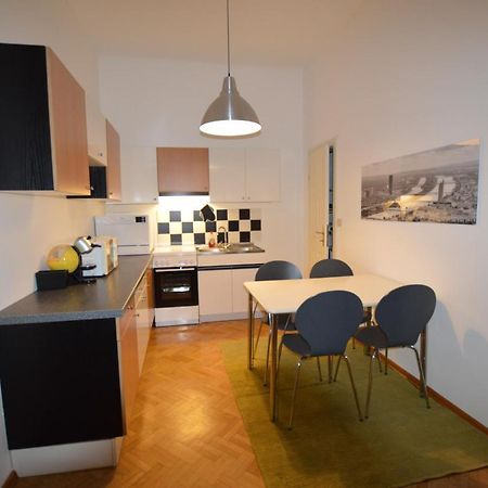 Apartment Penzing เวียนนา ภายนอก รูปภาพ