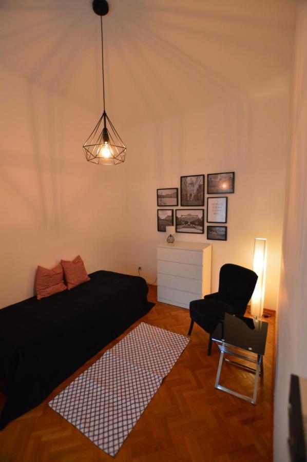Apartment Penzing เวียนนา ภายนอก รูปภาพ