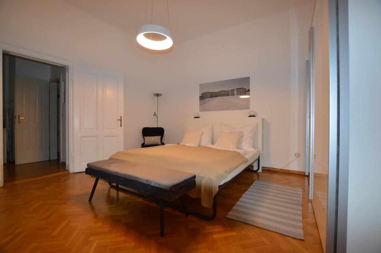 Apartment Penzing เวียนนา ภายนอก รูปภาพ